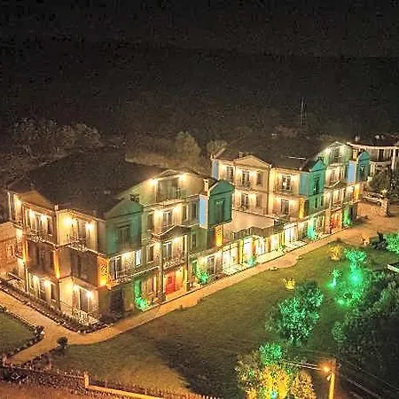 Hotel Cunda Nisa