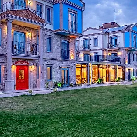 Cunda Nisa Hotel 3*